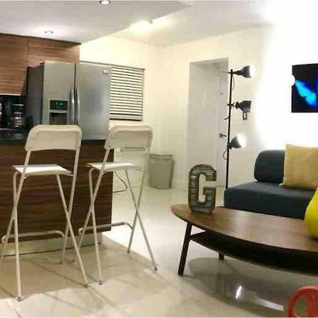 Groveo6 10 Minutes From The Beach Miami Exterior foto